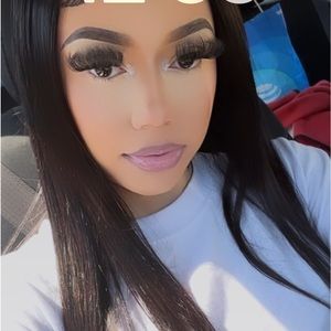 Meet your Posher, Samira